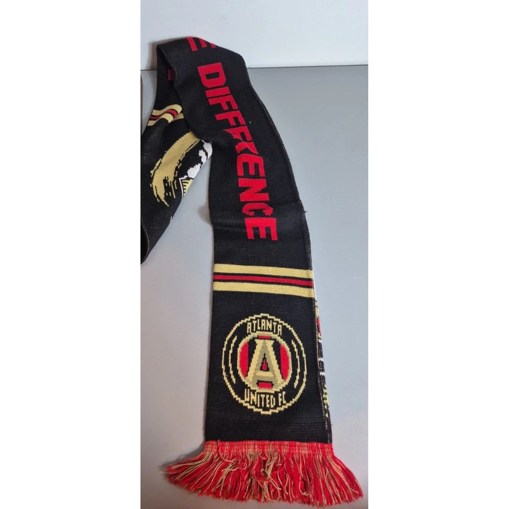 Atlanta United Soccer Delta 17 Knit Scarf 64